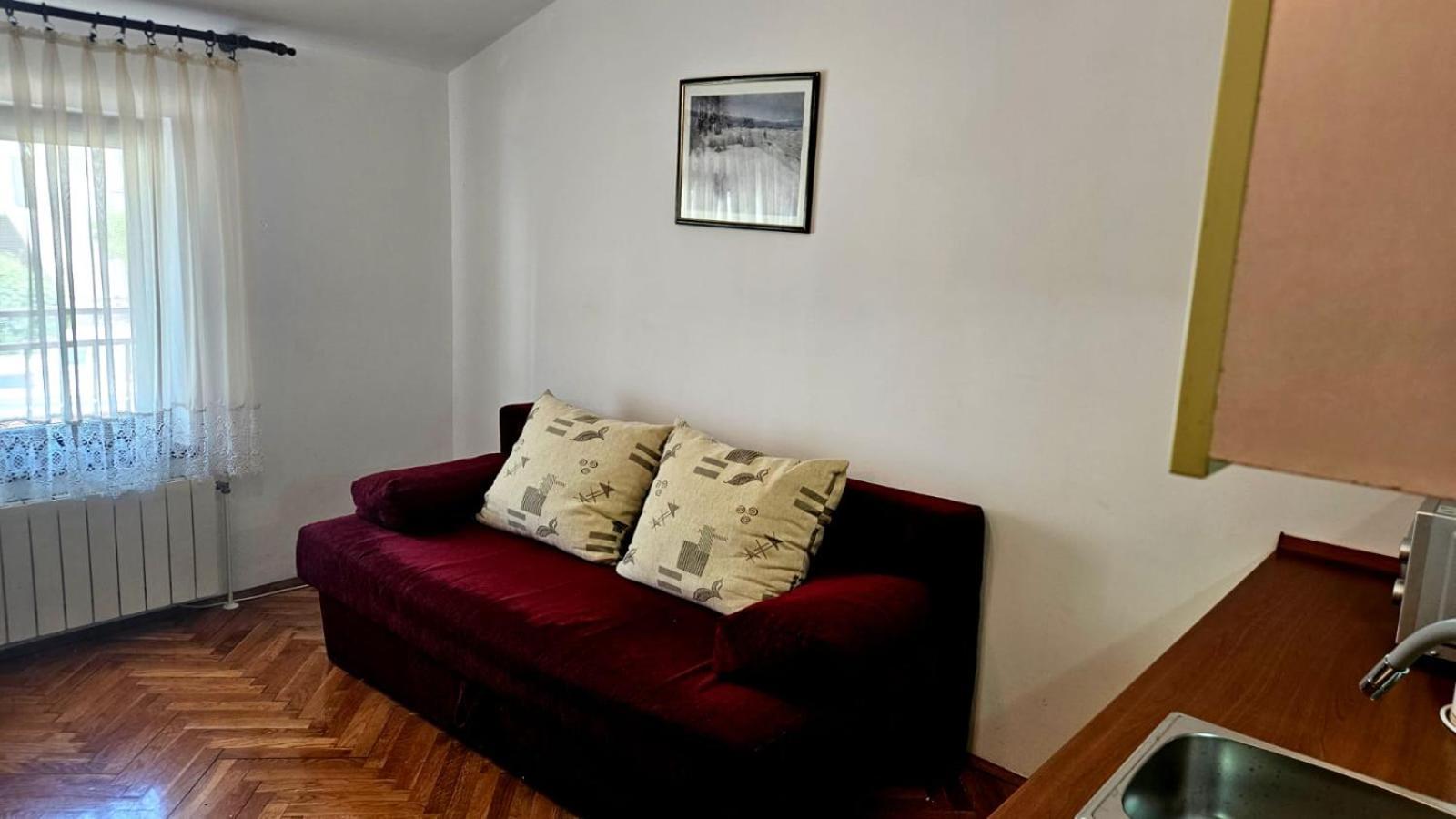 Apartments Villa Ivanka 特罗吉尔 外观 照片