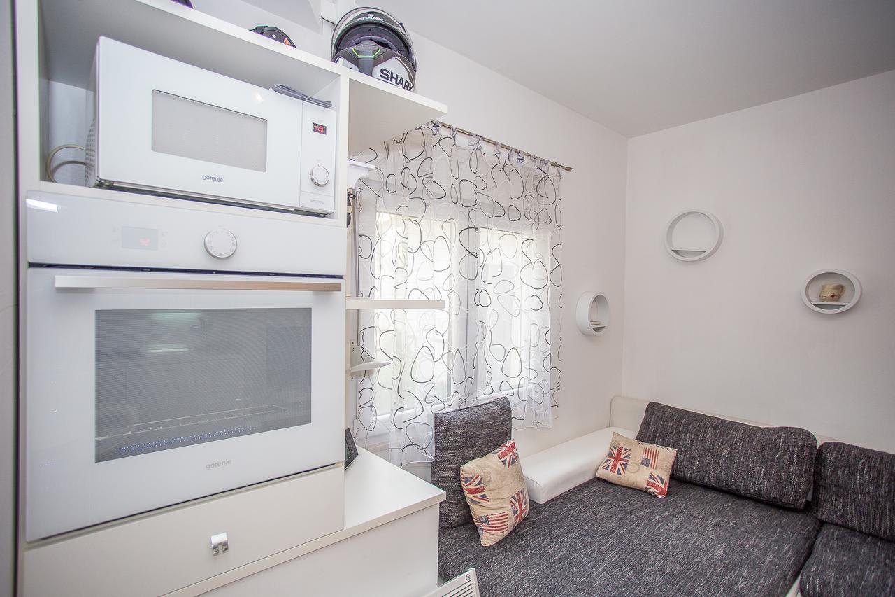 Apartments Villa Ivanka 特罗吉尔 外观 照片