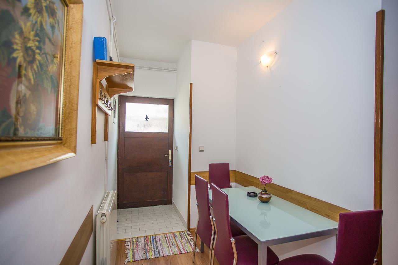 Apartments Villa Ivanka 特罗吉尔 外观 照片